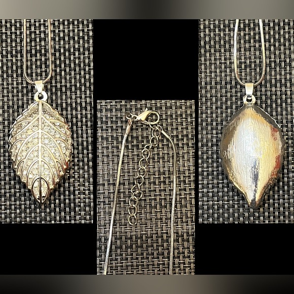 Sparkly Silver-tone Leaf Pendant and Necklace - Picture 3 of 10